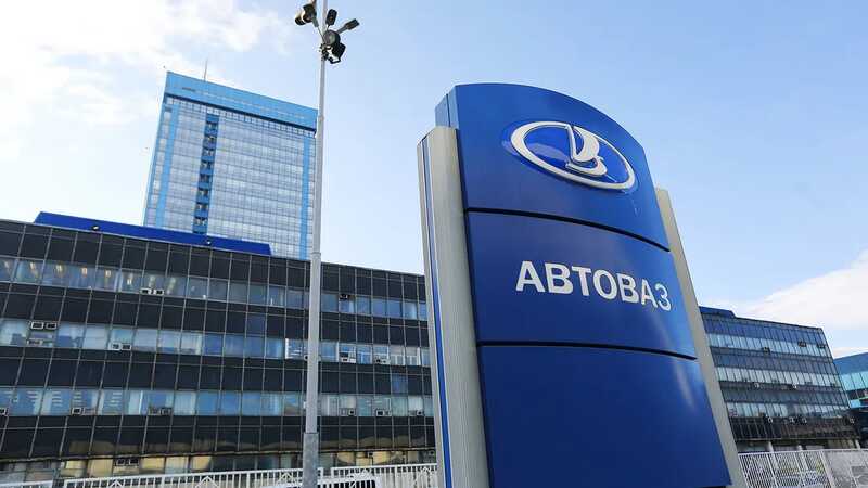 «Что-то там будут собирать»: АвтоВАЗ стал владельцем бывшего завода Nissan в Питере