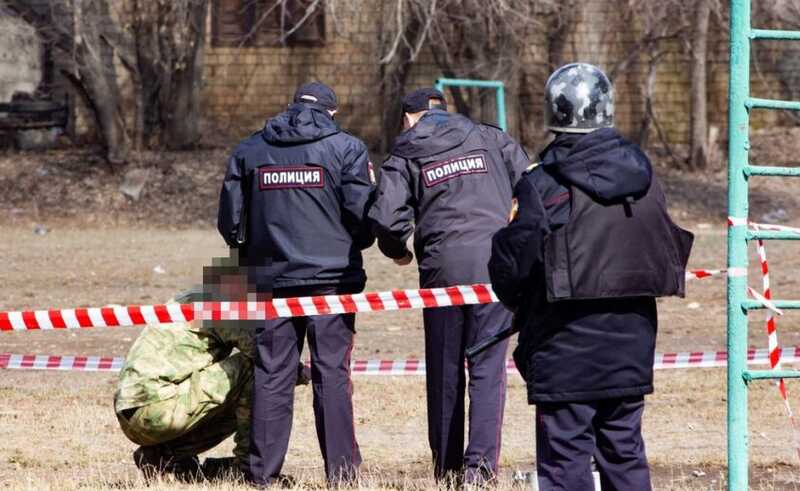 Возле российской школы нашли похожий на гранату предмет