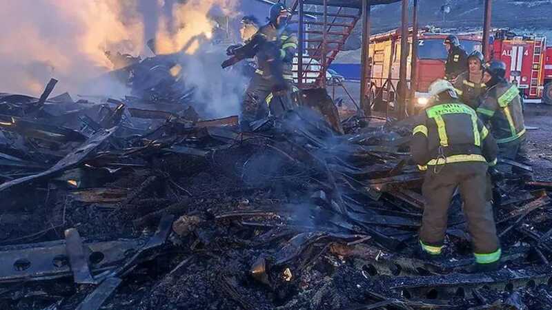 СКР возбудил дело из-за пожара в бытовках в Севастополе с погибшими