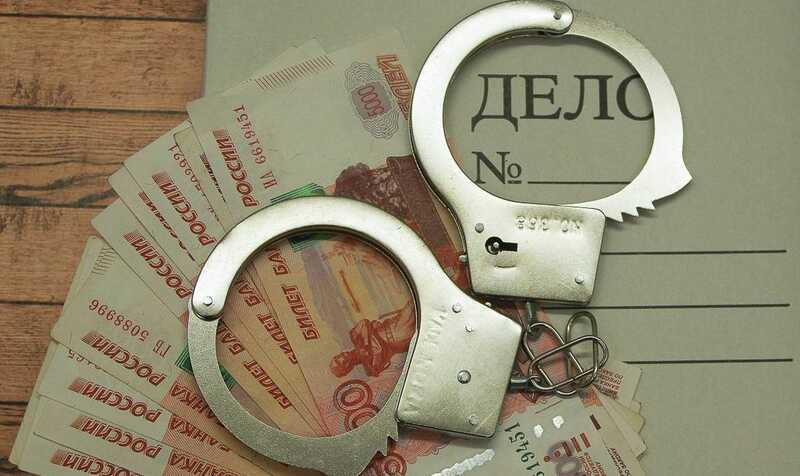 Начальника российской колонии заподозрили в получении взяток от заключенных