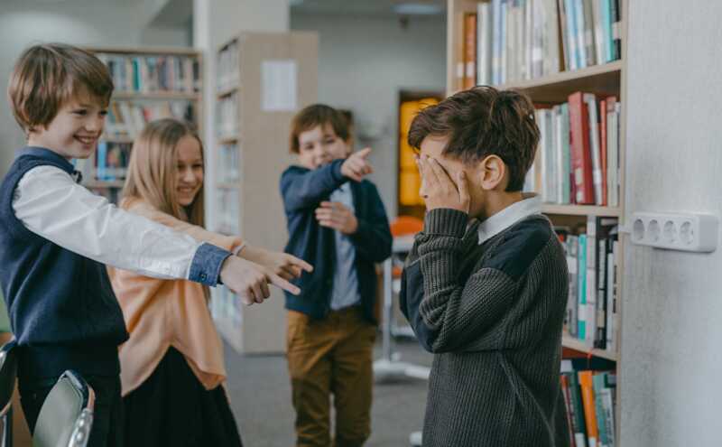 Кадры из Дудинки как олицетворение страшного явления "буллинг"