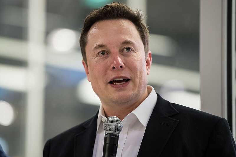 Суд присяжных в Сан-Франциско оправдал Маска по иску инвесторов Tesla - Reuters