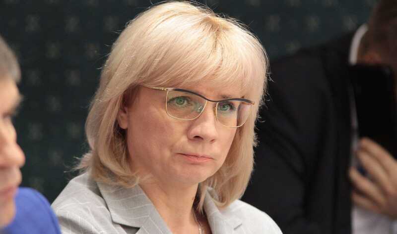 Дуброва «доведет» Азарова «до Быватова»?
