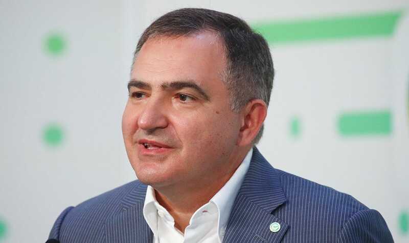 Бывший первый зампред Сбера Лев Хасис освоил e-commerce и попрощался с Россией