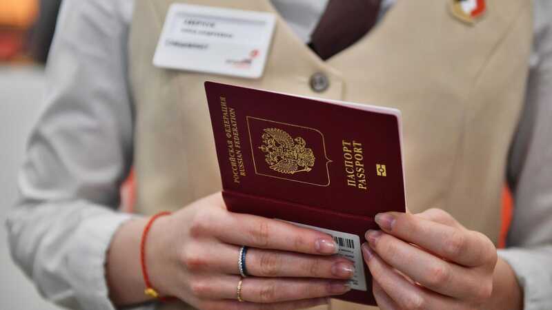 МВД Казахстана обязало россиян иметь загранпаспорт для оформления ВНЖ