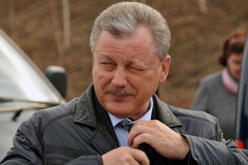 Мэрские закрома: чем Сергей Серебренников в 8,5 раза лучше среднего братчанина?