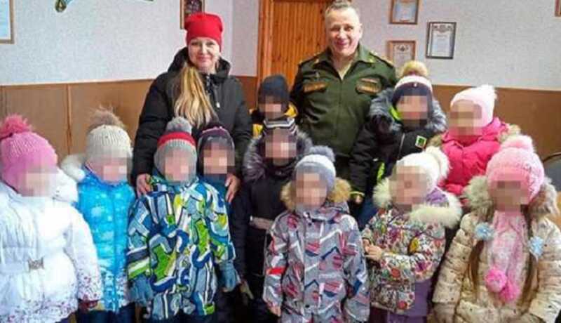 В Нижегородской области воспитанников детского сада отправили на экскурсию в военкомат