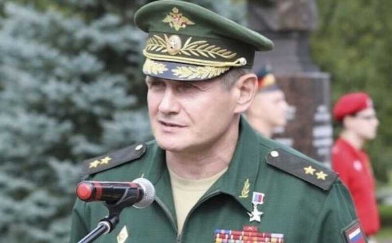 Командующий ВДВ Михаил Теплинский не случайно ушел отпуск