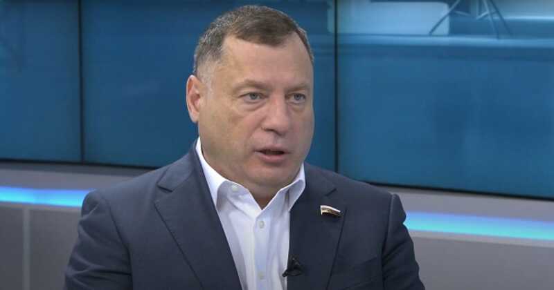 В Госдуме прокомментировали приостановку участия России в ДСНВ