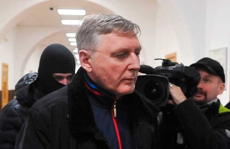 Прокурор запросил для российского генерала 10 лет колонии за злоупотребления