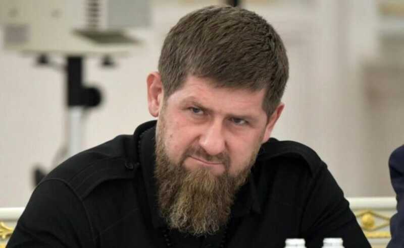 Кадыров получил звание Героя Чеченской Республики
