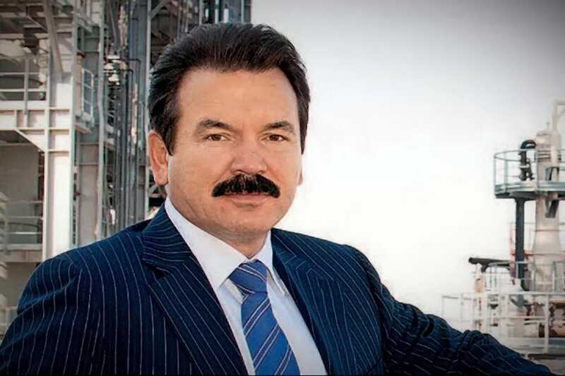 Михаил Сутягинский вспомнил, как пострадал в "Голубых огнях"