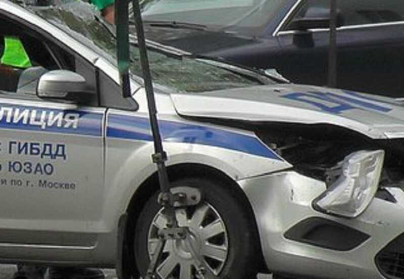 Россиянин получил срок за повреждение служебных полицейских автомобилей