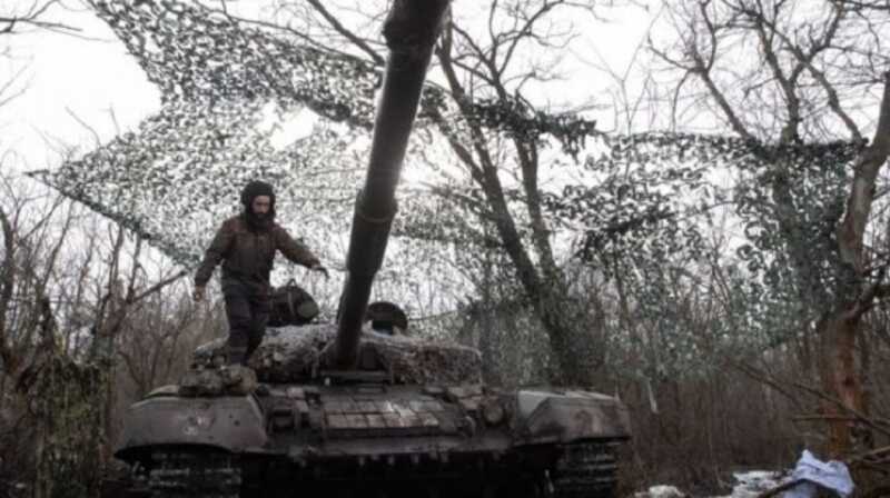 В приграничном посёлке Сушаны в Брянской области идет бой, слышны взрывы