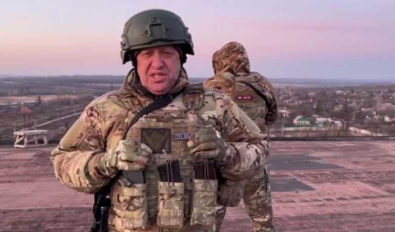 Пригожин сообщил Зеленскому об окружении Бахмута