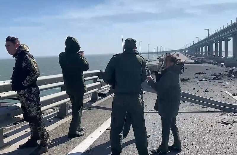 Суд продлил сроки содержания под стражей фигурантам дела о подрыве Крымского моста