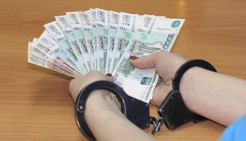 Бухгалтер МВД похитила почти 2 млн руб. из выплат военным