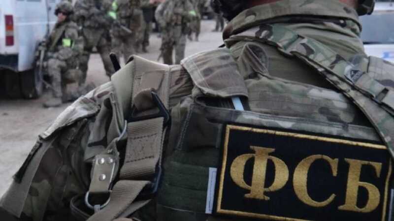 ФСБ заявила, что задержала в Новгородской области россиянина, “склонявшего мобилизованных к госизмене”