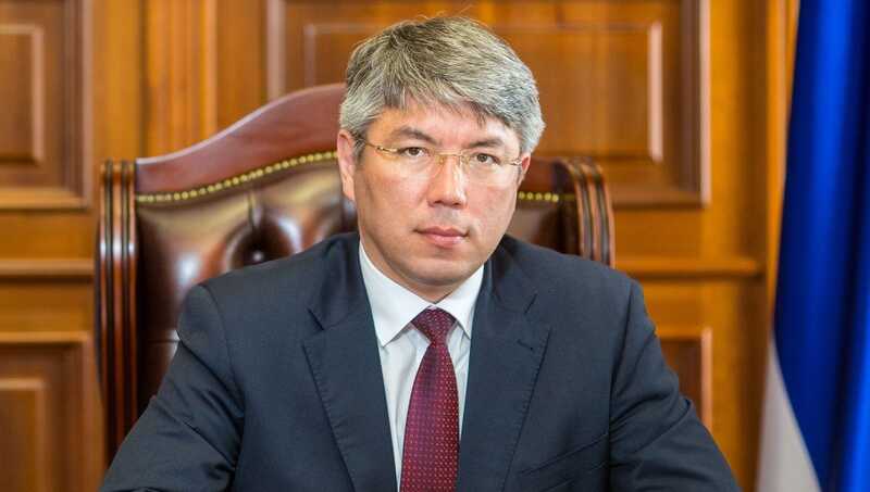 На "смотрины" к Цыденову