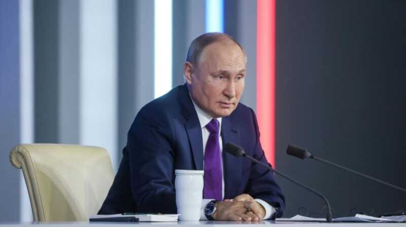 В Кремле ответили на вопрос о мерах защиты Путина от вирусов