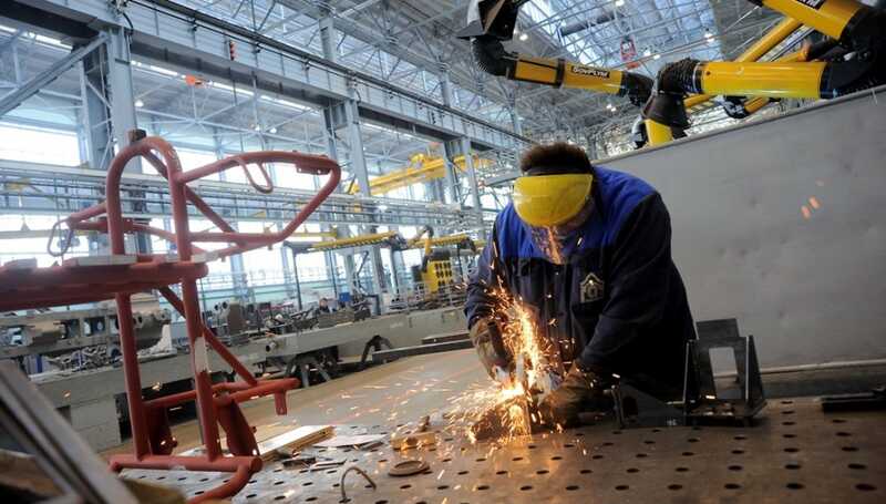 В России ввели бесплатное обучение для работы на предприятиях ОПК