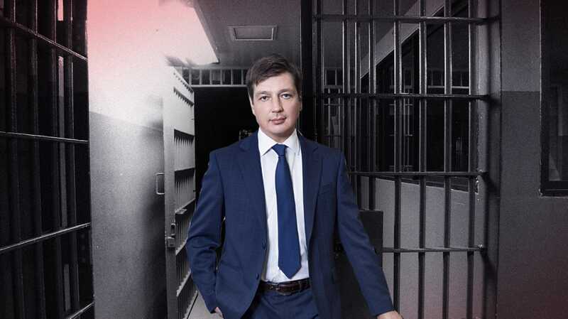 Похитить миллиард и выйти на свободу богатым - Александру Давыдову нечего тужить