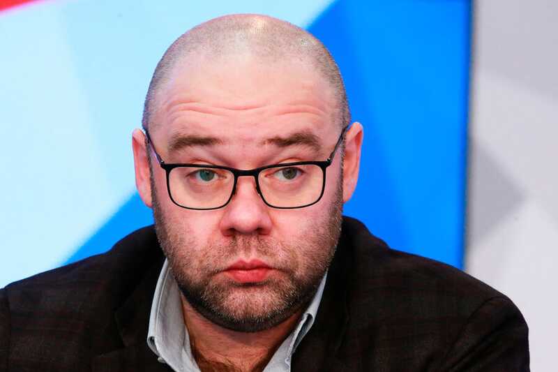 Отравившийся мухоморами российский депутат назвал журналистов говноедами