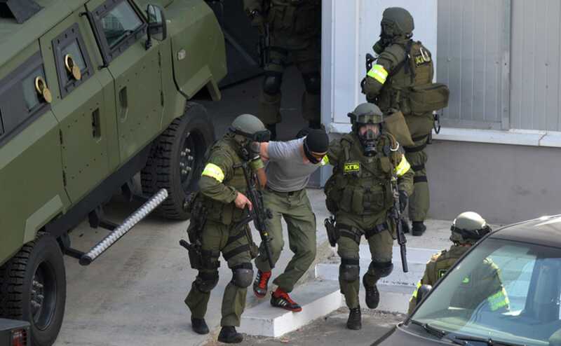 Белорусское КГБ заявило о ликвидации вооруженного иностранца, готовившего теракт