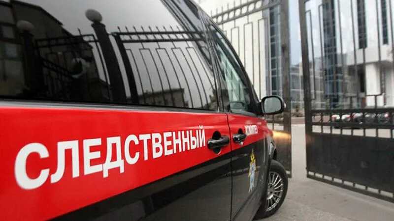 Сантехник нашел труп в подвале дома в центре Петербурга