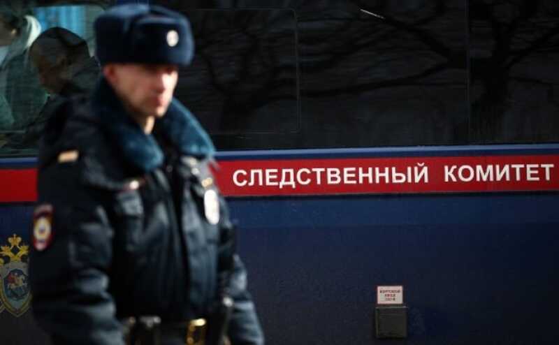 В Петербурге женщина нашла в квартире мертвого сына-девятиклассника