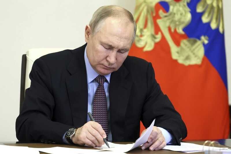 Путин выразил соболезнования в связи со смертью бывшего главы ЦИК