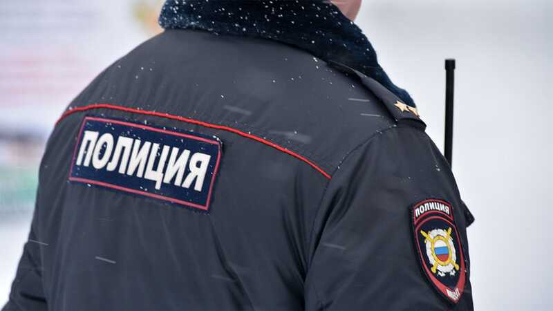 Полицейские нашли тела 85-летней россиянки и ее сына в секретном погребе дома