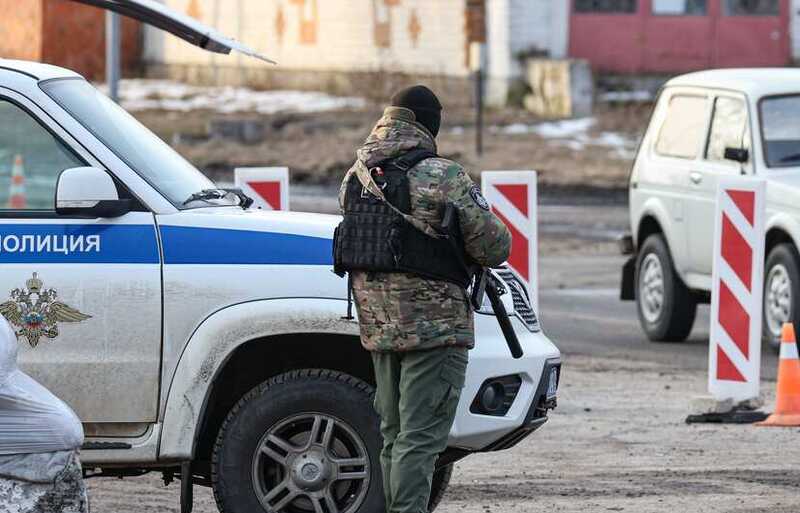 В Мелитополе задержали автомобиль с диверсантами и оружием