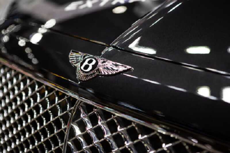 В Москве арестовали участника банды автоподставщиков на Bentley