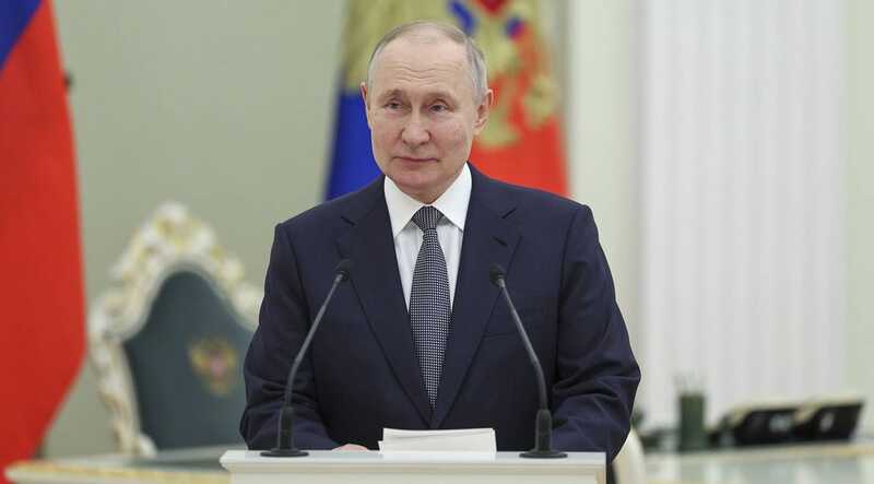 Путин присвоил гвардейское звание трем подразделениям ВС России
