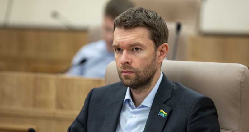 Уголовщина в крови: Алексей Вихарев и его семейное наследие