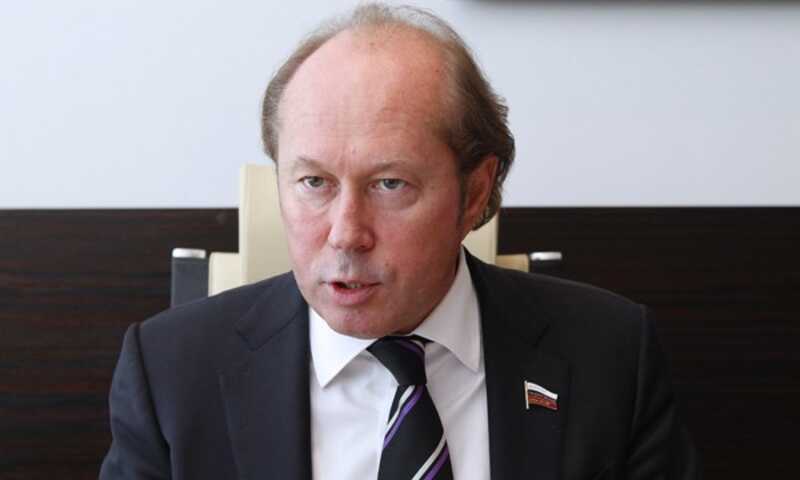 "Бизнес-полет" депутата Кононова