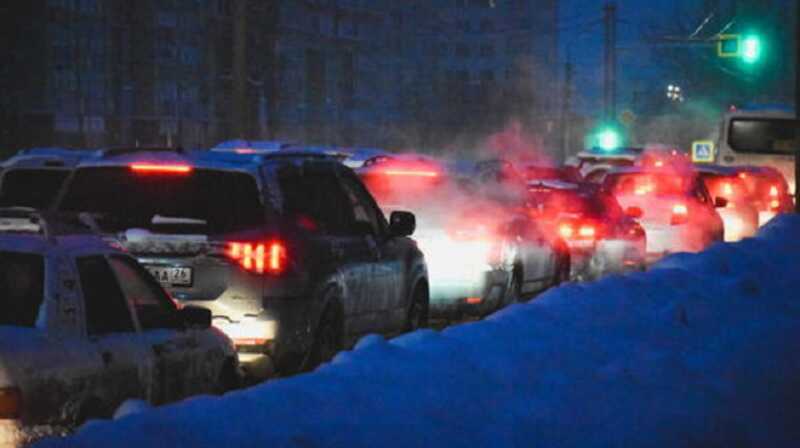 Режим ЧС объявлен в нескольких городах Ростовской области из-за сильной метели