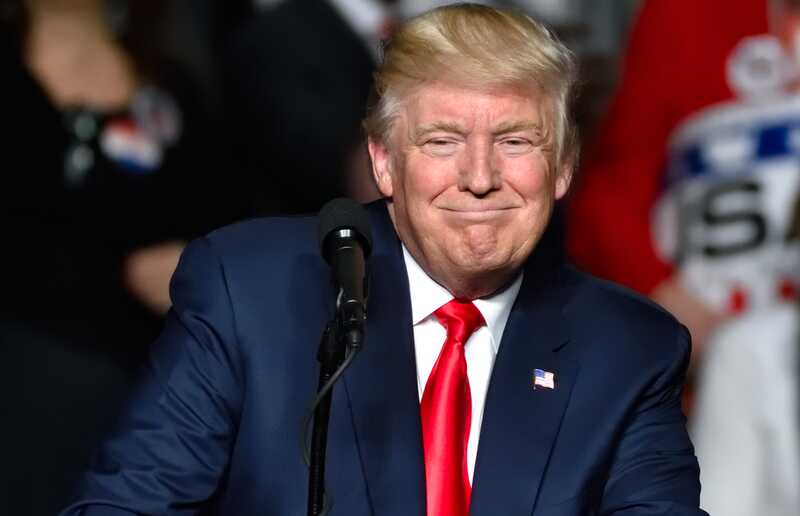 Трамп счел обвинения в свой адрес политическим преследованием