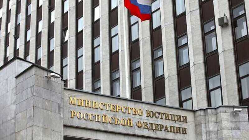 Минюст России захотел добиться лишения Ильи Новикова статуса адвоката