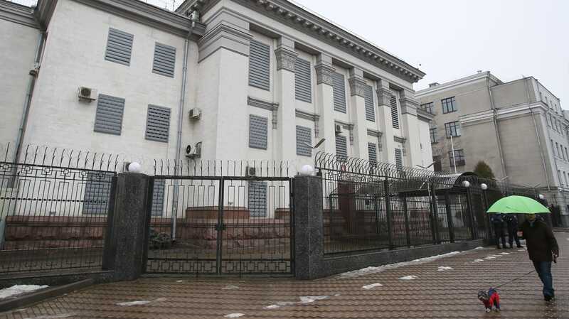 В Москве прокомментировали идею забрать участок у посольства России в Киеве