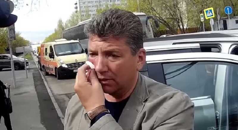 Пыжова "перемкнуло": авторитет из 90-х кошмарит московских жильцов "зазеркальем"