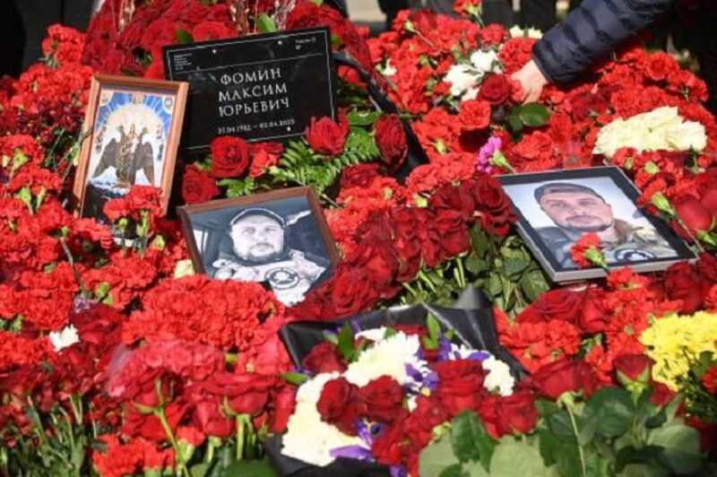 Военкора Владлена Татарского похоронили на Троекуровском кладбище в Москве