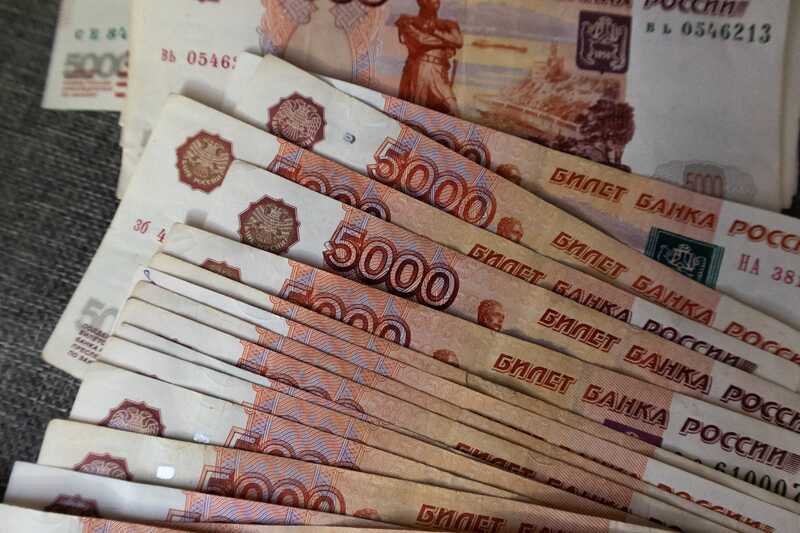 Замгубернатора НАО обвинили в получении взятки в три миллиона рублей