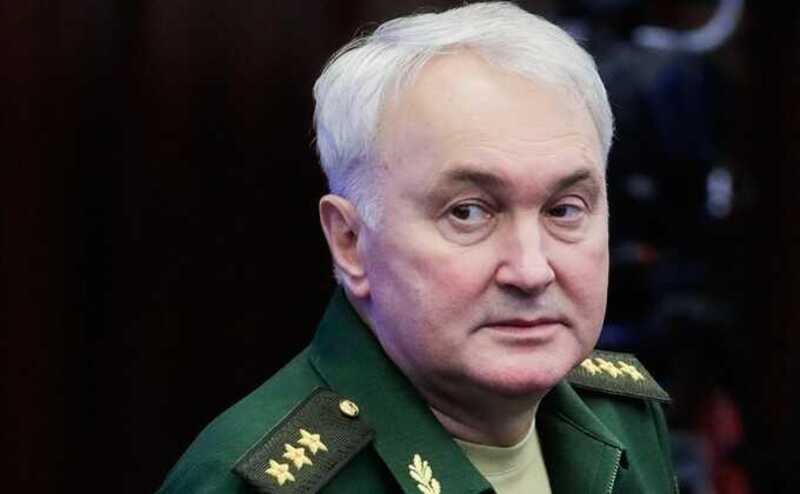 Военнообязанным гражданам, подлежащим призыву и проживающим за рубежом, рекомендуют взять отпуск и вернуться в Россию для прохождения службы