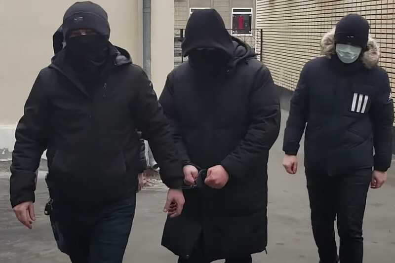 Убийцу найденной в чемодане модели Ведлер осудили на 15 лет