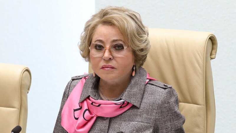 Матвиенко прокомментировала закон об онлайн-повестках