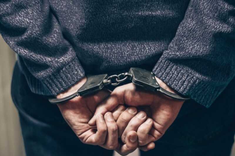 Зарезавшего и обокравшего девушку и ее мать россиянина осудили на 20 лет