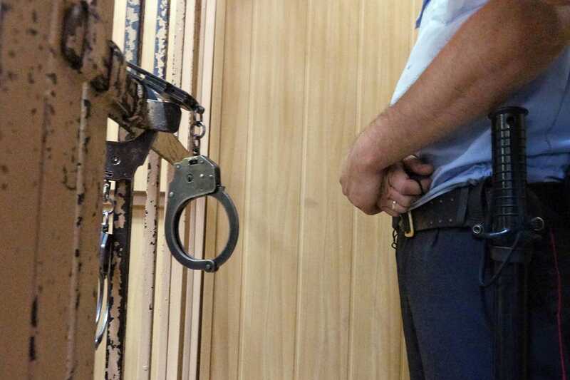 Утопивший жену в ведре россиянин предстанет перед судом