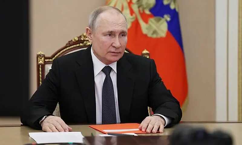 Путин подписал закон о налоговых уведомлениях на «Госуслугах»